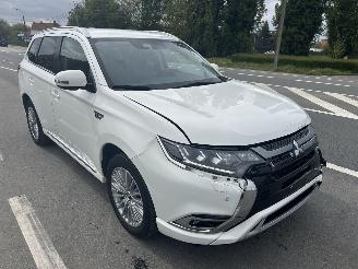 Schade overig Mitsubishi Outlander PLUG-IN HYBRID 2020/12