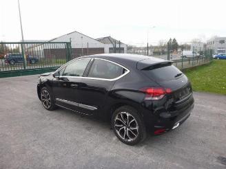 Schade scooter DS Automobiles DS 4 SPORT CHIC 1.2 TURBO 2016/2