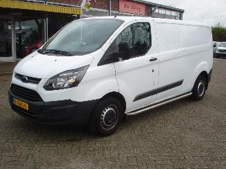 Schade scooter Ford Transit Custom 2.0 ECO BLUE 77KW EURO 6 L2-H1 2018/7