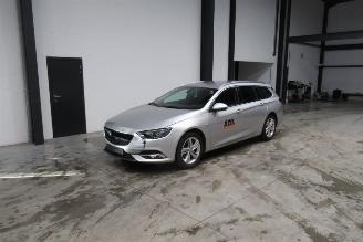 Avarii caravane Opel Insignia SPORTS TOURER 2019/3